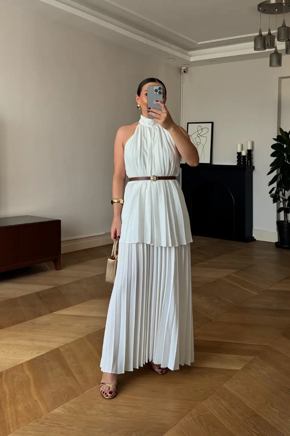 Halter Yaka Piliseli Uzun Elbise 3
