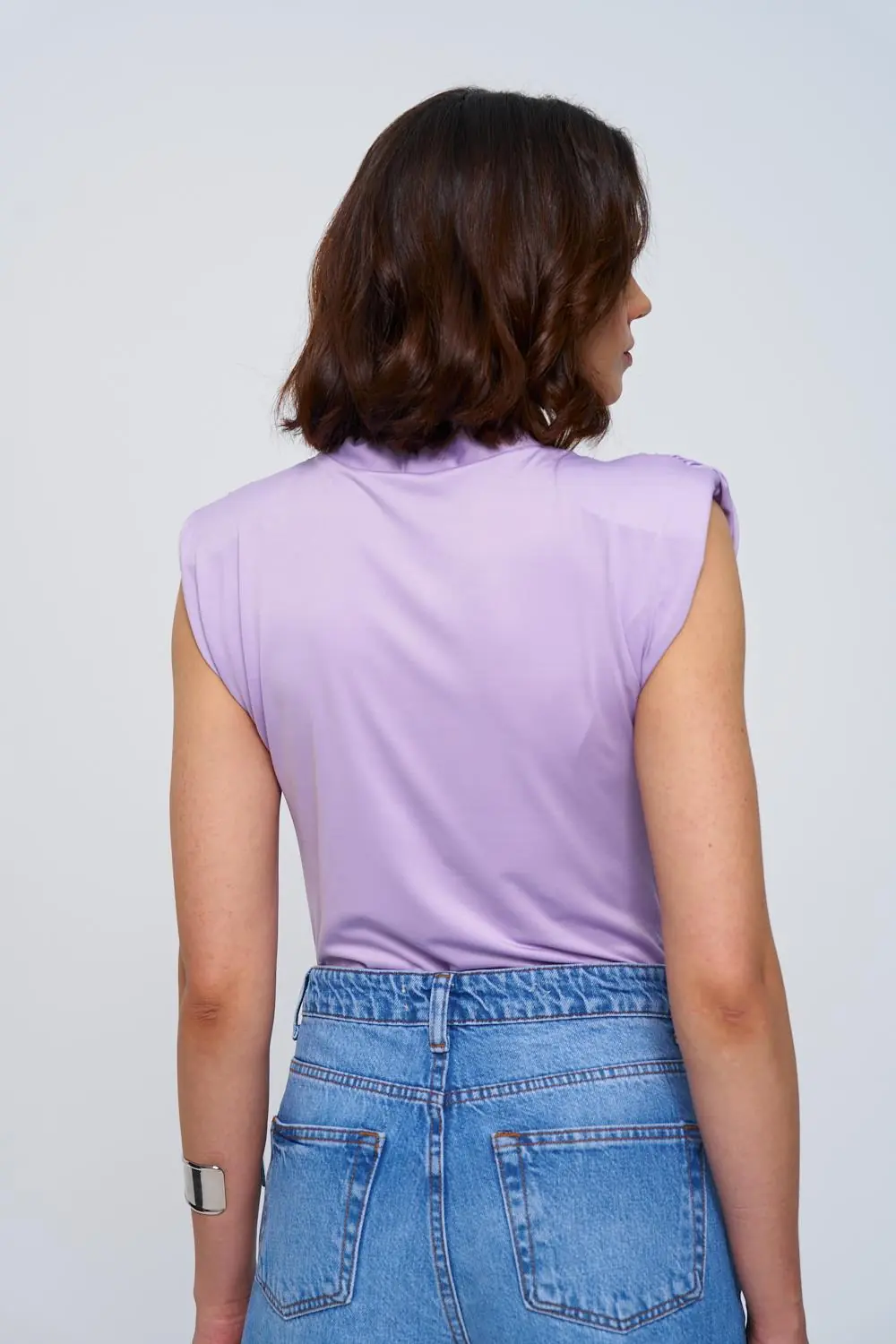 Kruvaze Yaka Vatkalı Sıfır Kol Bodysuit 7