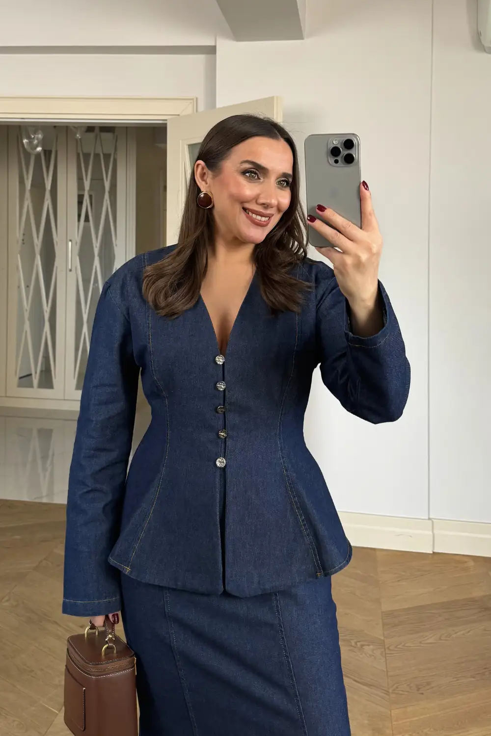 Vücüda Oturan Gömlek Etek Denim Takım 2