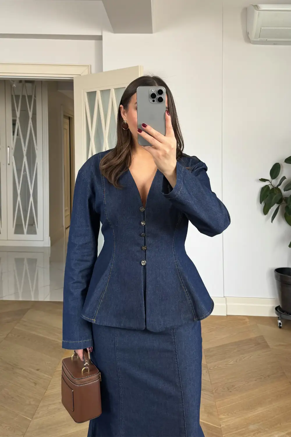 Vücüda Oturan Gömlek Etek Denim Takım 3