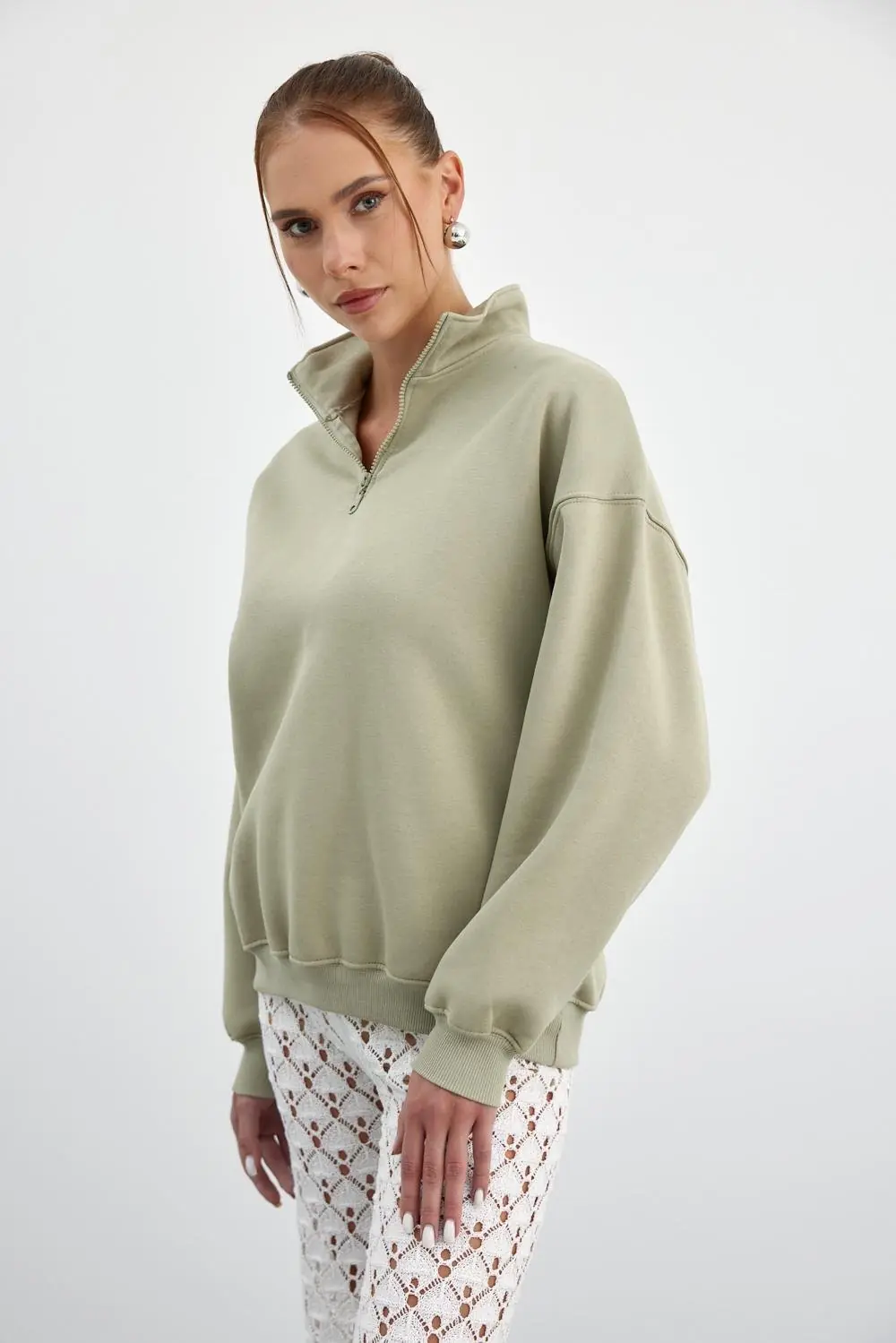 Yarım Fermuarlı Dik Yaka Kadın Sweatshirt 4
